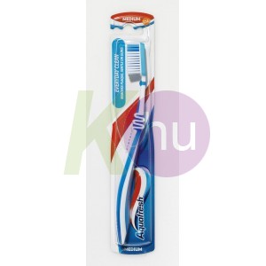 Aquafresh fogkefe Everyday Clean Medium 19337025